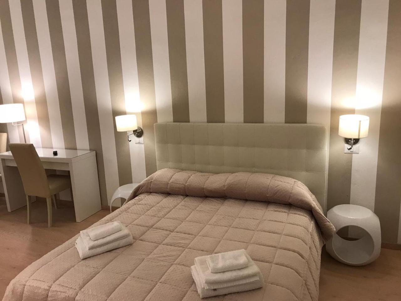 סיינה B&B Sallustio Rooms מראה חיצוני תמונה